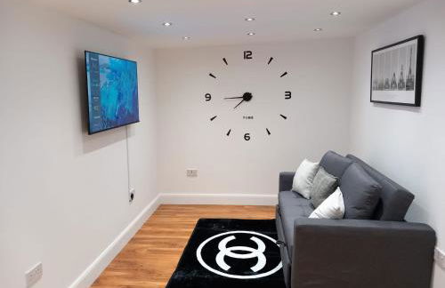 Heronsgate GH013 - Photo 4