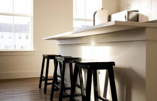 Luxurious 1BR Gem Steps from the Action - Photo 17