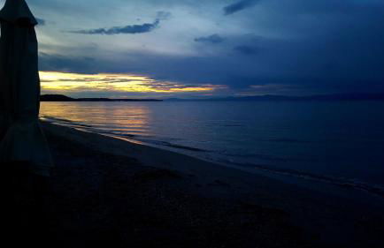 Nefeli Seaside Apartment Elegant Stay Near the Beach - Foto 59