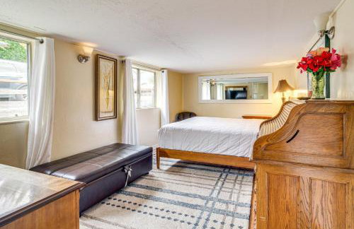 Walk to Mingus Park Quaint Escape with Private Yard - Foto 12