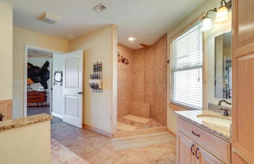 Fire Pit, Views Lakefront Toledo Bend Retreat! - Foto 15