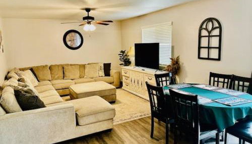 Lighthouse Suite Pet Friendly Hot Tub Sleeps 4 - Foto 4