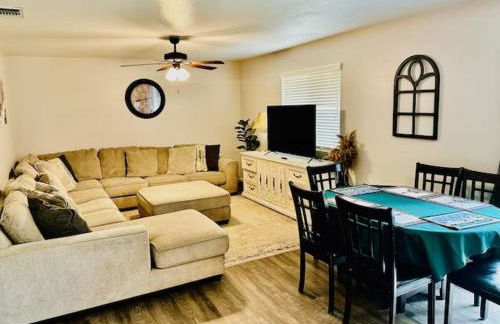 Lighthouse Suite Pet Friendly Hot Tub Sleeps 4 - Foto 4