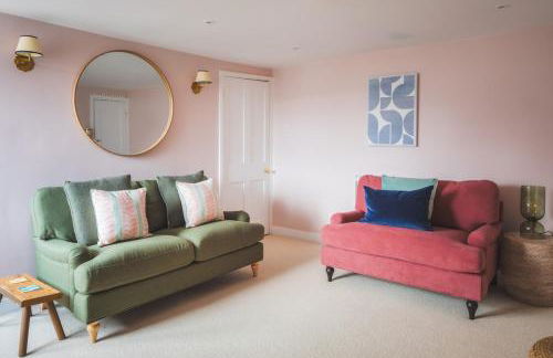 Boutique Retreat in Central Bath - Photo 5
