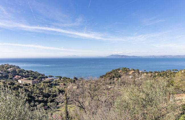 Bright Home With Wonderful Sea View - Photo 28