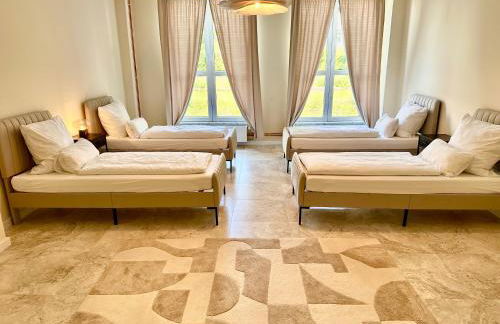 Sanierte 5 Zimmer Luxus Standard Apartment auf 350qm - Foto 21