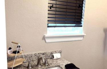 Quiet, Cozy Guesthouse with privacy - Photo 8