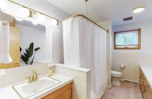 Gridiron Getaway-Where Families and Fans Unite - Foto 36