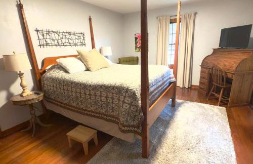 The Dorothy- Private Ravine Wooded Lot, with Game Room, Close to ALL! - Foto 32