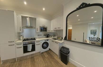 2 bed flat, sleeps 8, driveway, 5 Mins to Brixton - Foto 36