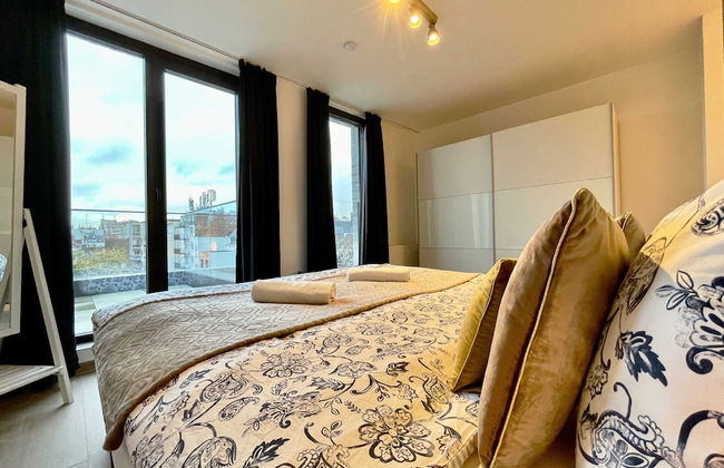 Modern 2BR Penthouse Near Diamond District by Oneluxstay - Foto 12