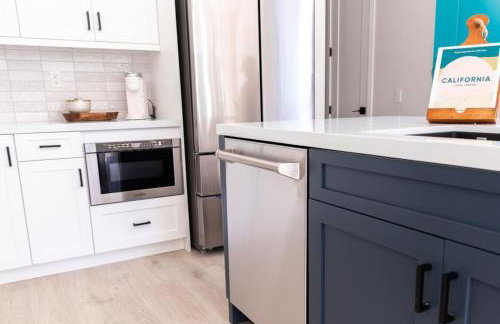 Beachfront Bliss in HB Luxury Ocean View Rental - Foto 10