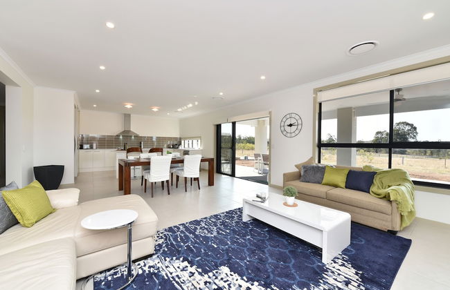 TheHorizon7 - Photo 1