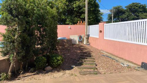 Belíssimo sobrado com piscina - Foto 4