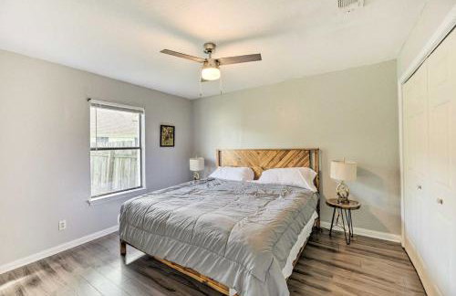 Pet-Friendly Lockhart Home with Private Yard - Foto 28