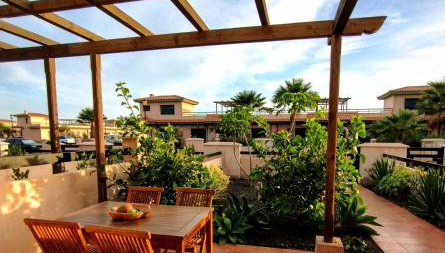 Marine Melody House - Perfect for relaxing getaway - Foto 1, Garden, Garden view