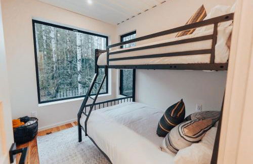 Pacific Bin - Hot Tub, Secluded Forest Getaway - Foto 21