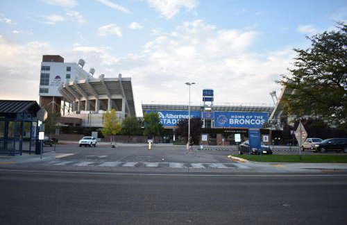 Bsu Playland 3bd 1b Fully Remodeled on Bsu Campus - Foto 15