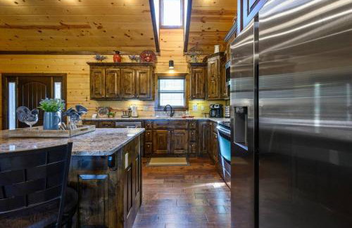 Just the Two of Us RIVER FRONT Luxury Cabin - Foto 23