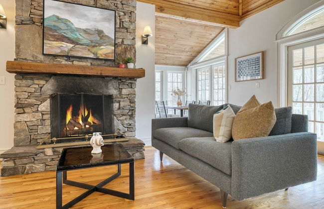 Main+guest House, Private Pond, Views, Large Yard 20mins to Heart of Asheville - Foto 6