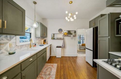 Walk to Cherry Street,pets, hot tub by HVNLYhomes - Foto 21