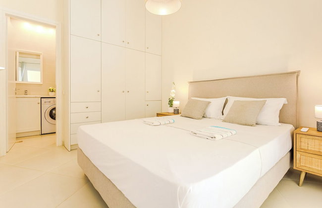 Resitour - Chania Aphrodite Beachfront - Photo 18