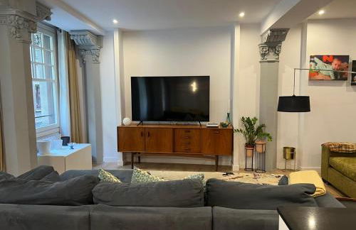 Palacete Frente al Casco Viejo de Bilbao - Foto 2