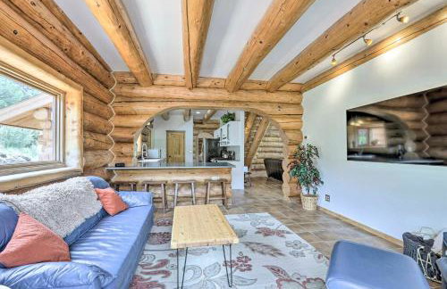 Mountain Retreat w/ Deck: Ski, Soak, Golf & Hike! - Foto 8