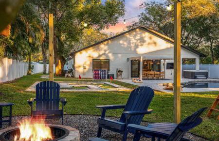 1 Mile to Honeymoon Island ~Heated Pool ~Putt Putt - Foto 48