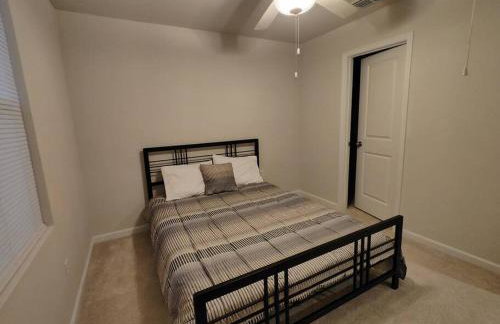 Home away from Home in Charlotte North Lake Norman - Foto 13