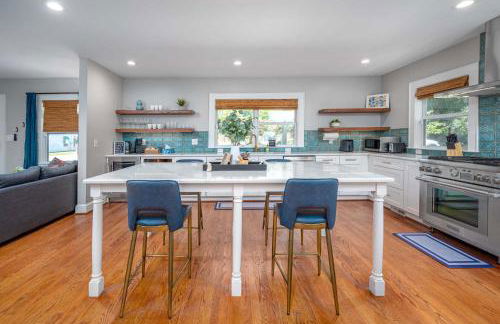 Stylish Durham Retreat - Walkable Sleeps 6 - Foto 20