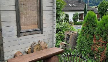 Dörrs vacation home with pool and garden - Photo 5