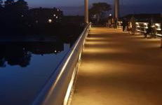 Beautiful Marina Apartment with private garden, flexible bedrooms with zip & link beds - Photo 36