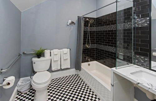 1900's Victorian Home Sleeps 22 8BDRM 3Bath - Foto 11