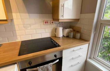 Serviced Apartment- 1 Bed-Next To Train Station - Foto 2