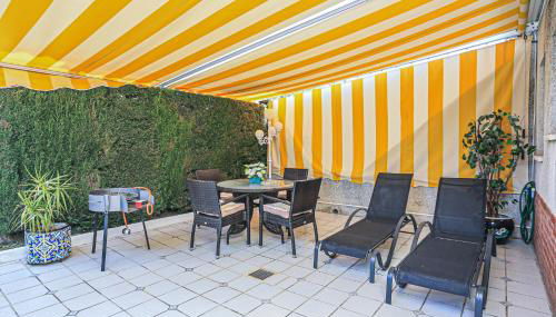 LTIORAL COSTA DORADA - CASA MERCURI Only families - Photo 3