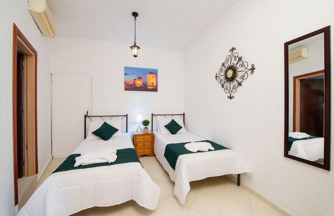 Emerald Dream House - Photo 3