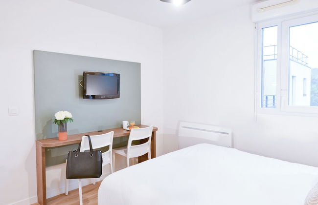 Comfort Aparthotel Versailles Saint Cyr l'Ecole - Foto 13