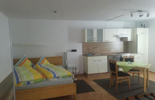 Einliegerwohnung am Stadtrand von Nürtingen - buchbar ab 4 Tagen - Privatunterkunft - Photo 9