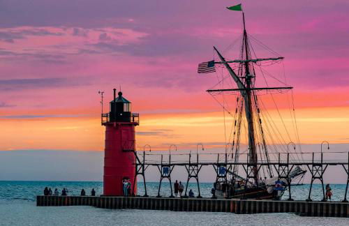 Spacious Dog-Friendly Getaway with Year-Round Pool & Hot Tub - Foto 72