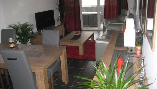 Apartment SCHÖNE T3 MIT SÜDTERRASSE by Interhome - Foto 2