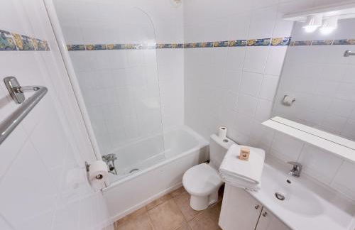 La Pinède - T4 avec terrasse et piscine - Foto 8