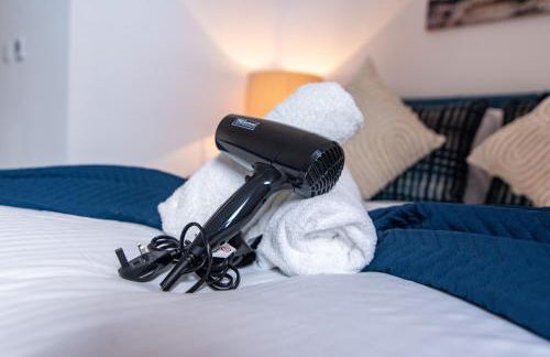 Victoria Apartments Stylish 3BR in Hartlepool - Photo 11