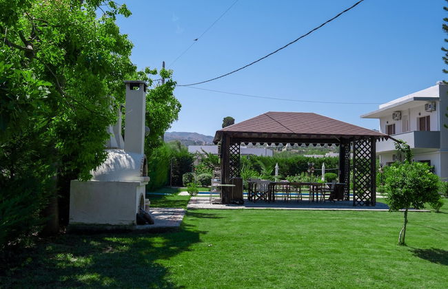 Apartment in Arkadi with swimming pool - Photo 20