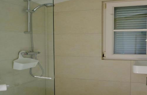 Delightful, Authentic Quinta with Swimming Pool near Beach & Towns - Foto 12