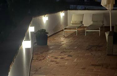 Penthouse - Beach - Sea View - Pool - 40 sqm Private Terrace - One Bedroom - Sleeping Alcove - Foto 22