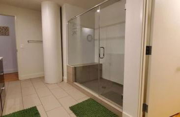 Studio Loft with King Bed Downtown - Foto 16