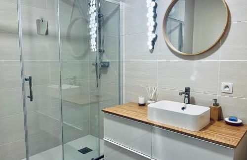 charbonnier 6 personnes avec terrasse et parking - Foto 16