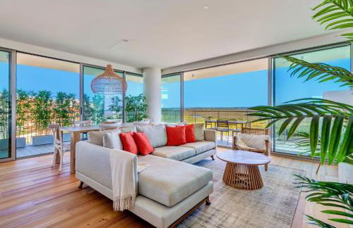 Bayline - Beachfront Bliss & Spa by Bedzy - Foto 1