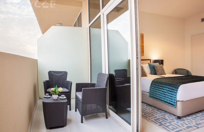 Staycae Ghalia - Photo 24